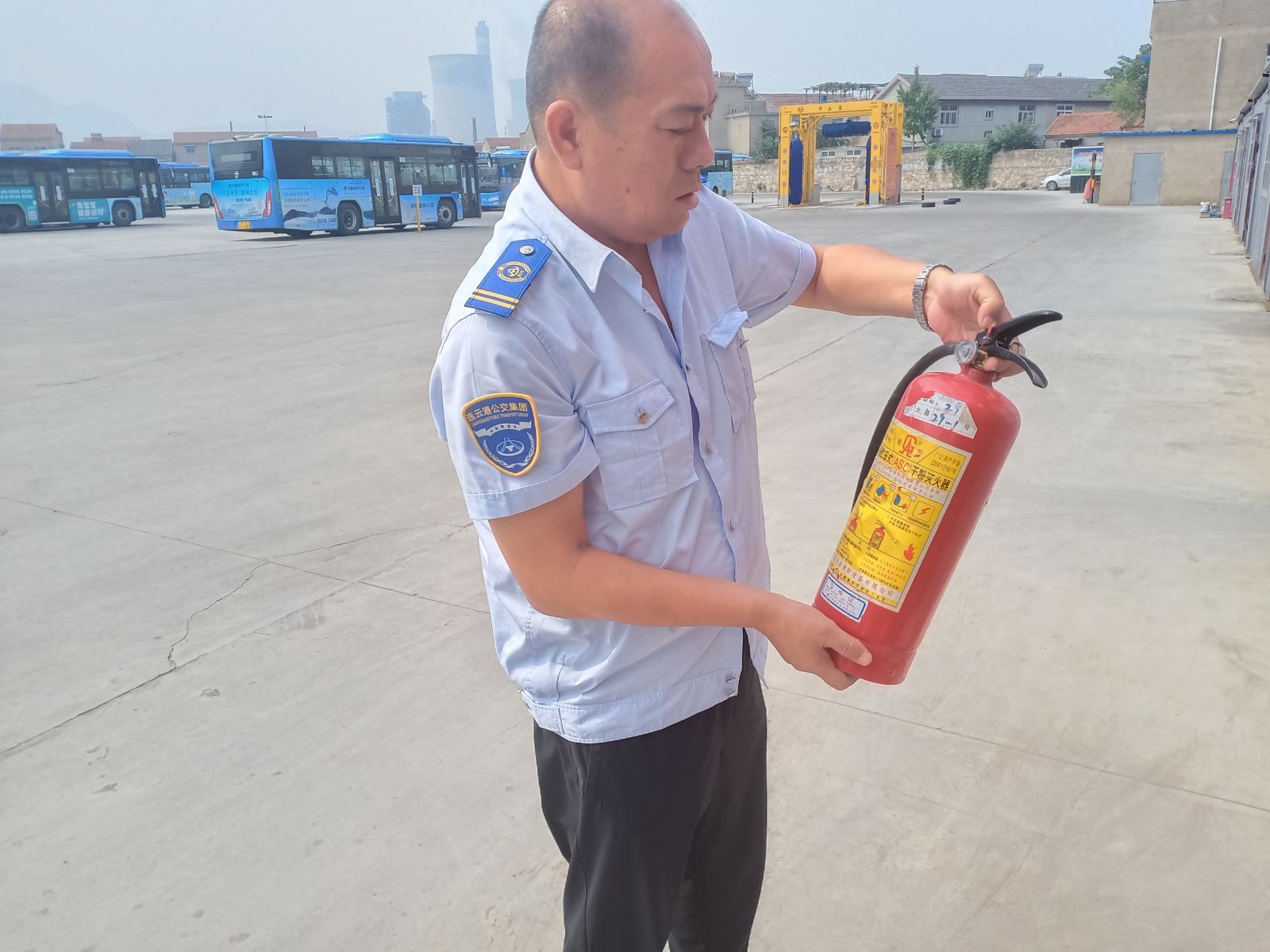 公交集團(tuán)公交事業(yè)一部做好場站安全消防檢查  保障中秋期間安全生產(chǎn)